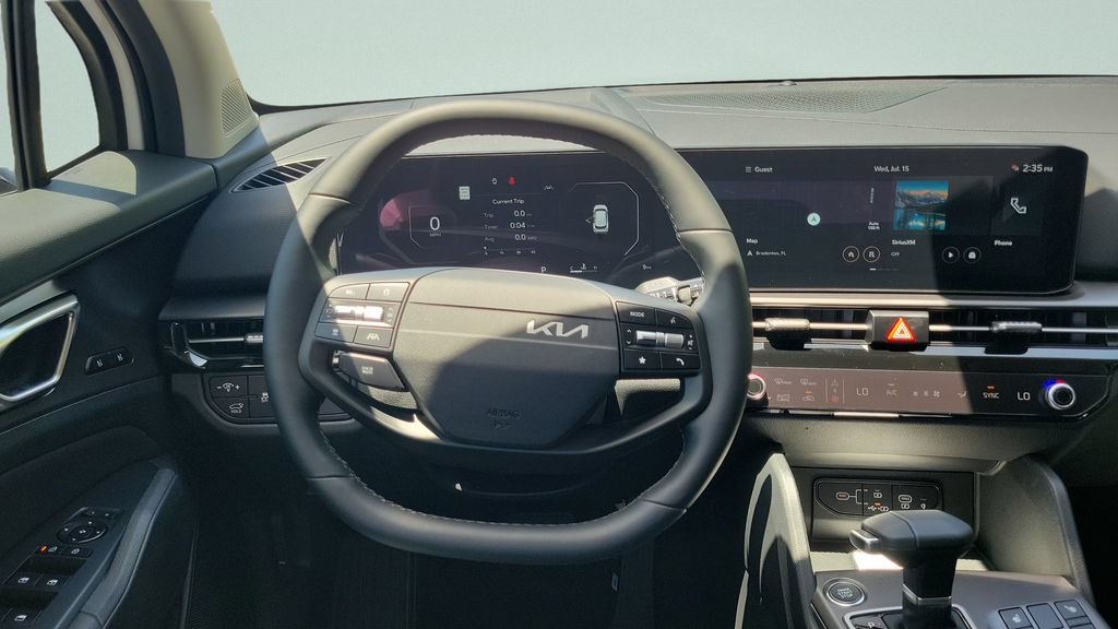 New 2026 Kia Sportage SX FWD image 12