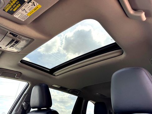 Used 2016 Toyota Highlander Limited w/ Protection Package #3 image 14