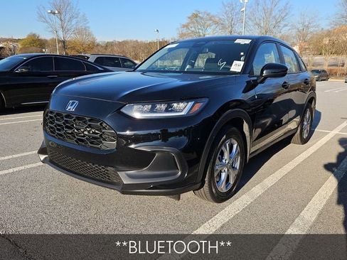 Certified 2025 Honda HR-V LX image 4