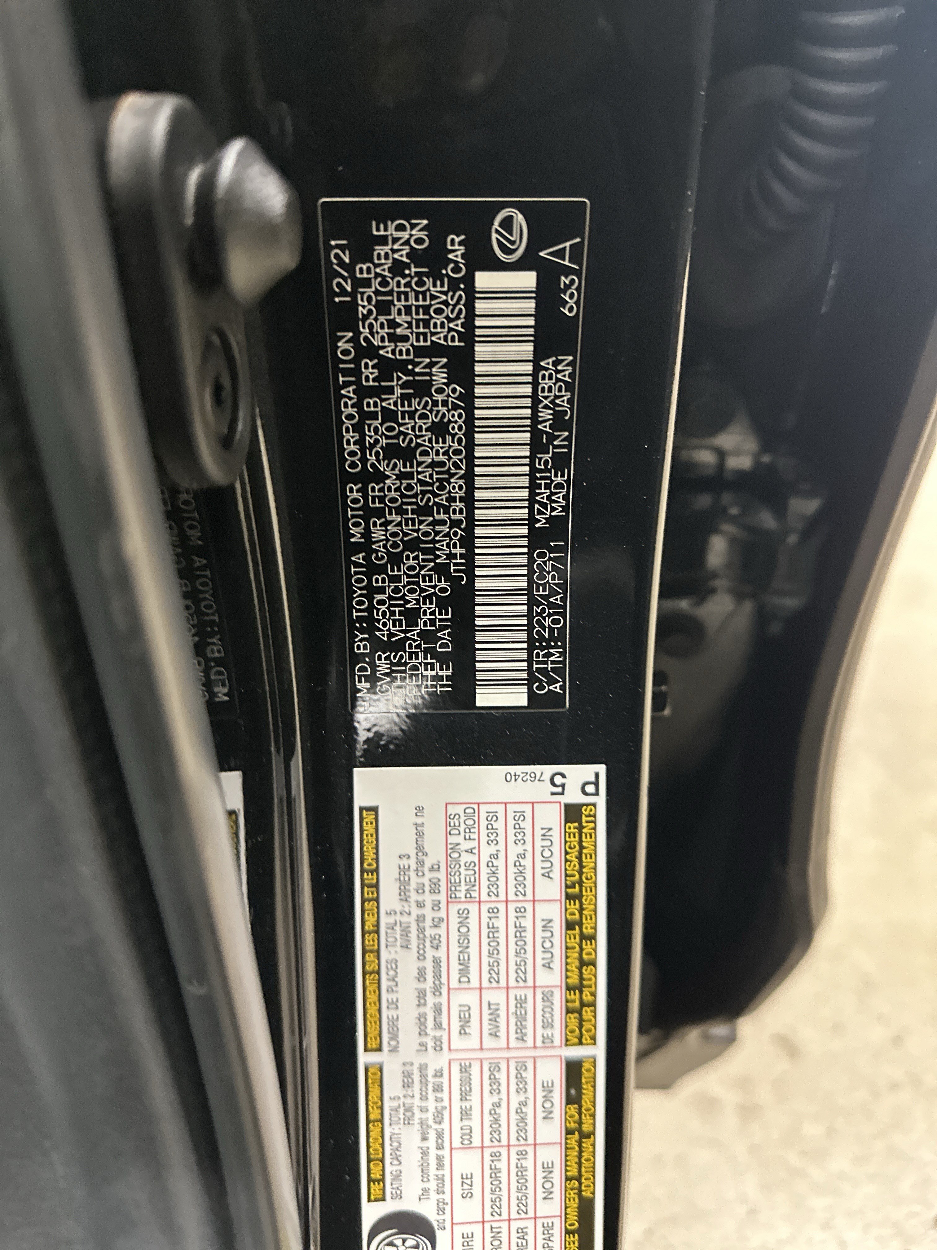 Used 2022 Lexus UX 250h w/ Premium Package AWD/4WD image 35