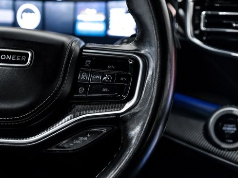 Used 2022 Jeep Grand Wagoneer Series II image 21