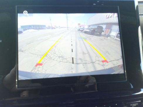 Used 2023 Jeep Grand Cherokee Altitude image 27