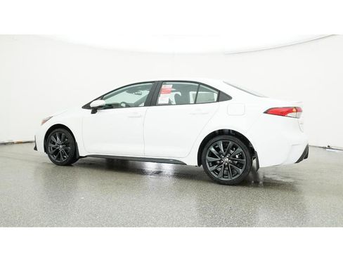 New 2026 Toyota Corolla SE image 20