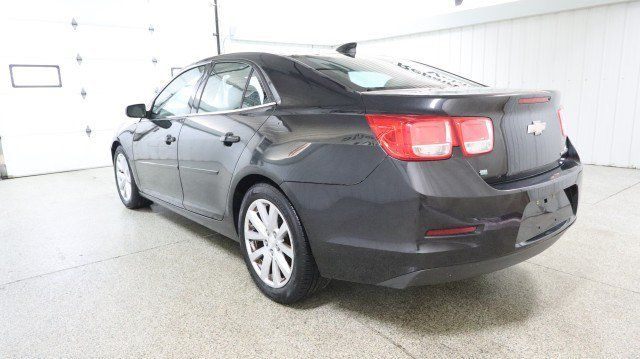 Used 2015 Chevrolet Malibu LT w/ Leather Package FWD image 3