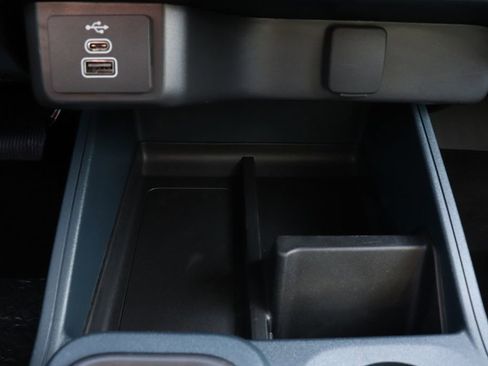 New 2026 Ford Maverick XL image 21