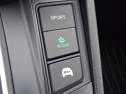 Used 2022 Honda CR-V Touring image 24