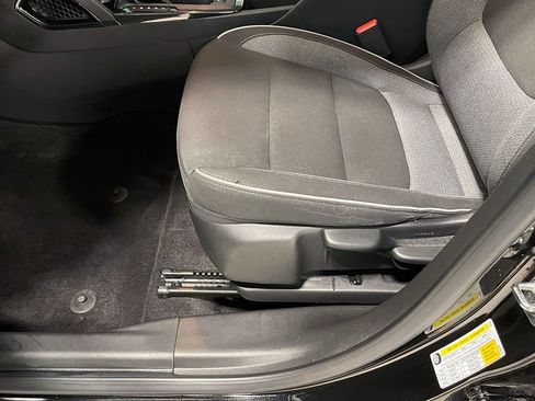 Used 2023 Chevrolet TrailBlazer LS image 19