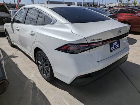 New 2026 Nissan Sentra SL w/ Floor Mat Package FWD image 4