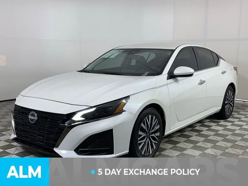 Used 2023 Nissan Altima 2.5 SV image 5
