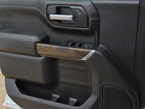 Used 2019 Chevrolet Silverado 1500 LT w/ All-Star Edition RWD image 10