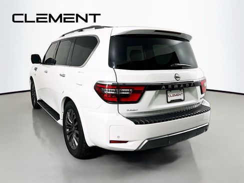 Used 2021 Nissan Armada Platinum w/ Captain's Chairs Package image 10