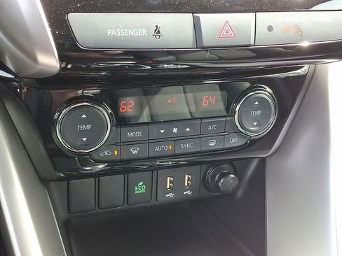 New 2025 Mitsubishi Eclipse Cross SE image 17