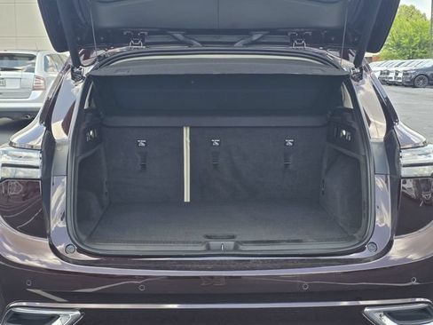 Used 2023 Buick Envision Avenir FWD image 32