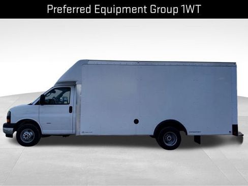 New 2025 GMC Savana 3500 Extended w/ Power Convenience Package RWD image 2