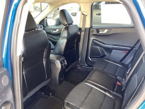 Used 2020 Ford Escape Titanium AWD/4WD image 42
