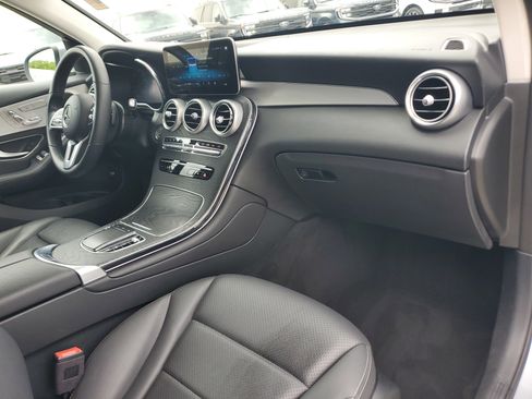 Used 2022 Mercedes-Benz GLC 300 image 18