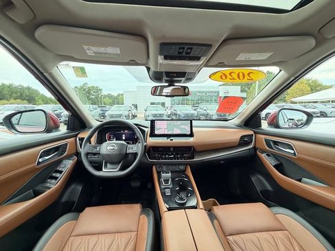 Used 2026 Nissan Rogue Platinum w/ Platinum Premium Package AWD/4WD image 29