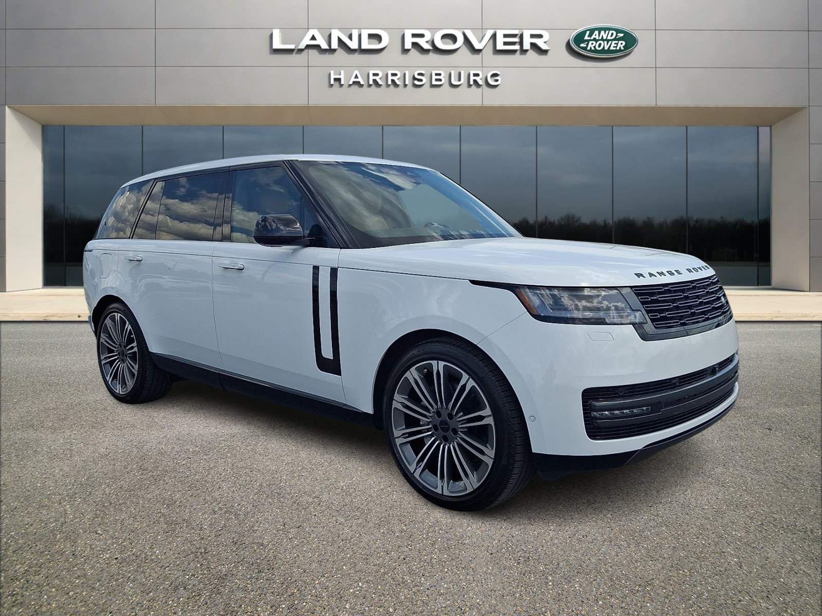 New 2026 Land Rover Range Rover Long Wheelbase SE AWD/4WD image 5
