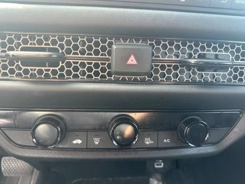 Used 2024 Honda HR-V Sport image 13