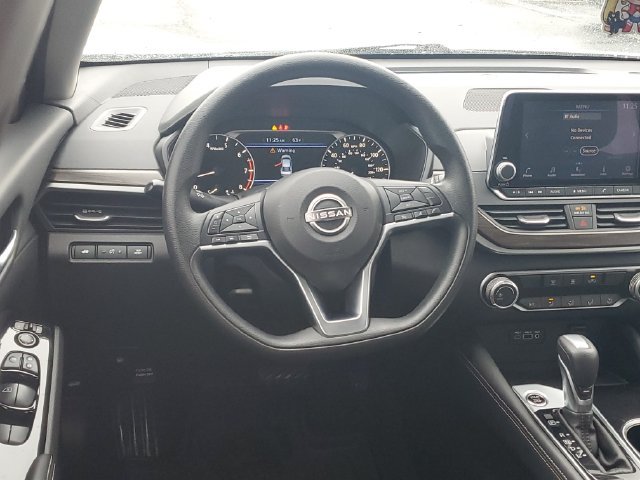 Certified 2023 Nissan Altima 2.5 SV FWD image 12