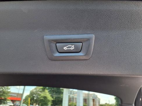 Used 2019 BMW X4 xDrive30i w/ Driving Assistance Package image 27