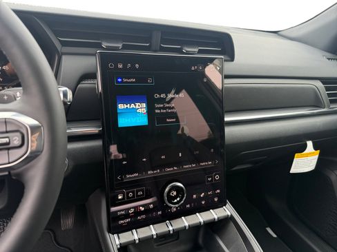 New 2026 GMC Terrain Elevation w/ Elevation Premium Package image 12