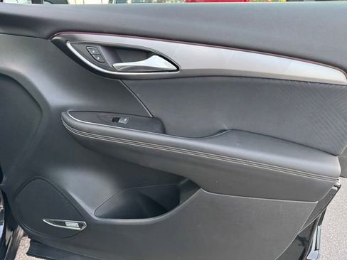 Certified 2025 Buick Envision Sport Touring image 7