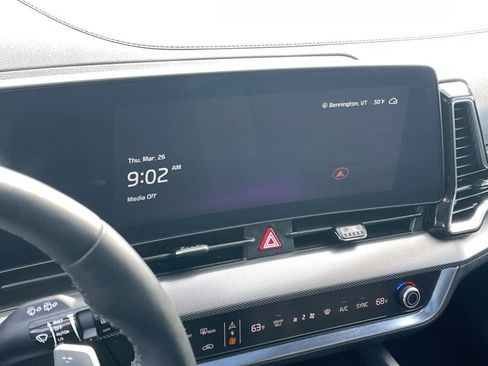 Used 2025 Kia Sportage SX Prestige image 32