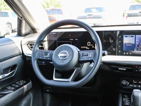 New 2026 Nissan Kicks SV image 16