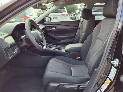 Used 2023 Honda Accord LX image 16