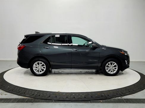 Used 2019 Chevrolet Equinox LS w/ LS Convenience Package image 8