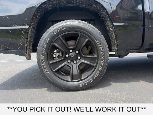 Used 2024 RAM 1500 Big Horn AWD/4WD image 7