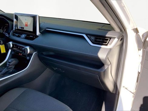 Used 2024 Toyota RAV4 LE image 18