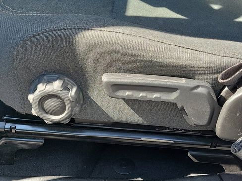 Used 2024 Jeep Wrangler Sport S image 20