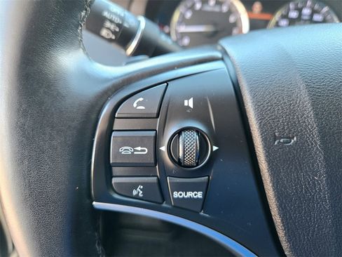 Used 2019 Acura MDX SH-AWD image 15