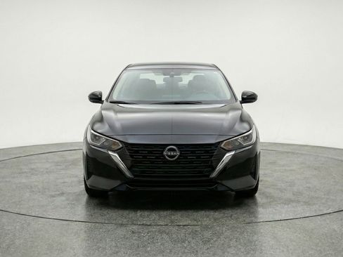 Used 2025 Nissan Sentra SV FWD image 2