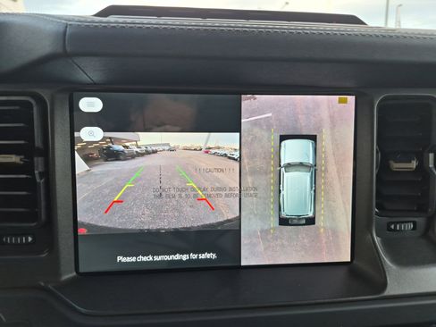 New 2025 Ford Bronco Badlands image 40