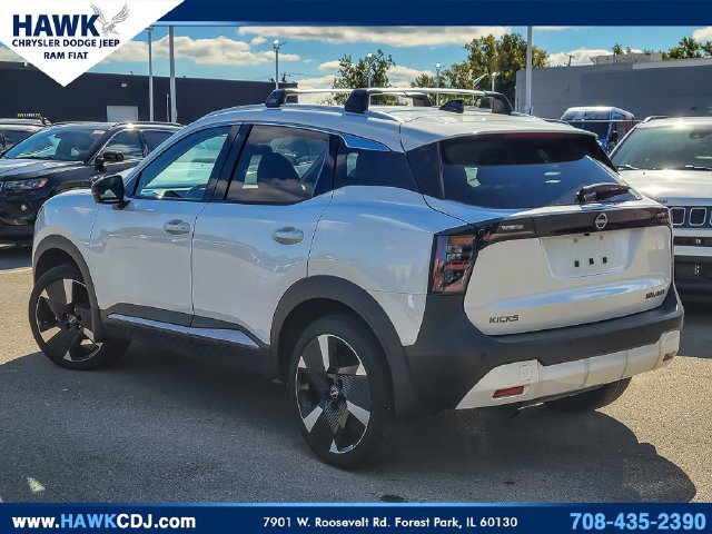 Used 2026 Nissan Kicks SR w/ Cold Weather Package AWD/4WD image 7