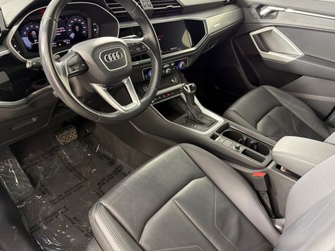 Used 2023 Audi Q3 2.0T Premium AWD/4WD image 9