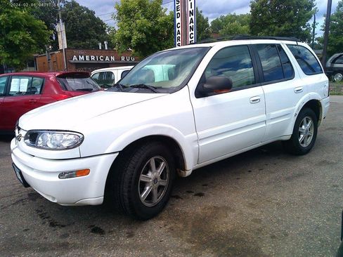 Used 2002 Oldsmobile Bravada AWD w/ 1SB Option Pkg image 2