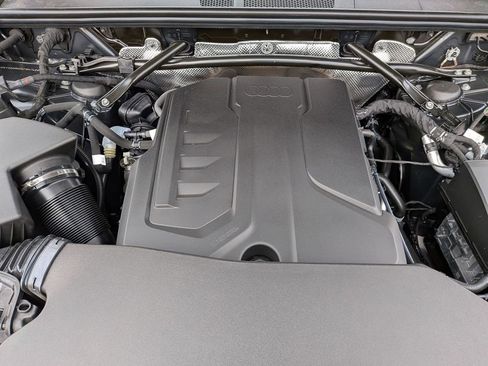 New 2025 Audi Q5 Premium image 15