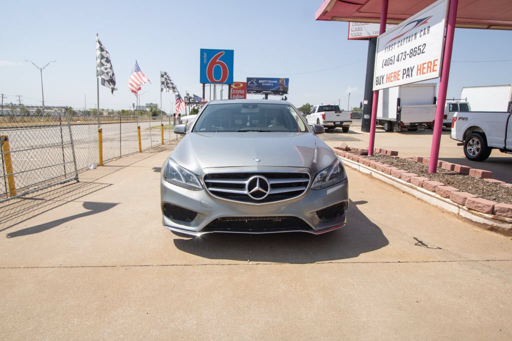 Used 2014 Mercedes-Benz E 350 Sedan image 3