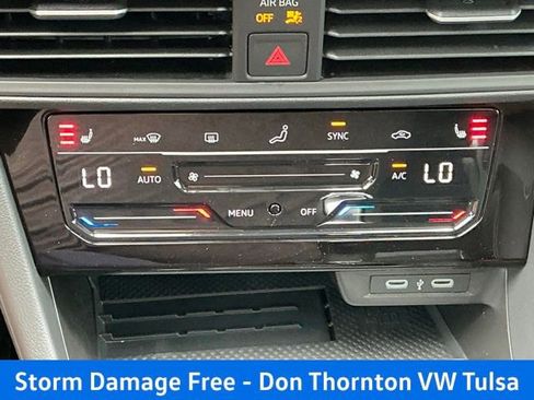 New 2026 Volkswagen Jetta SE FWD image 23