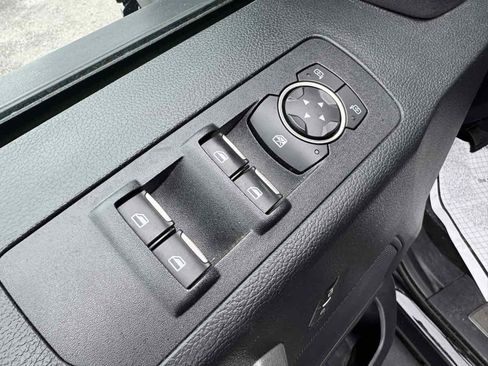 Used 2018 Ford F150 Raptor image 25