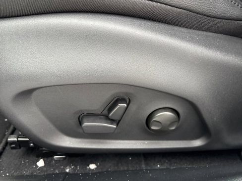 New 2026 Jeep Compass Limited w/ Sun, Sound & Navigation Group image 20