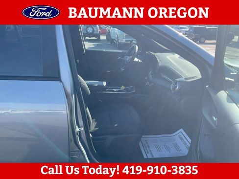Used 2025 Chevrolet Equinox LT FWD image 12