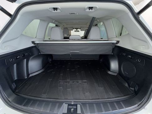 Used 2024 Subaru Forester Limited image 15