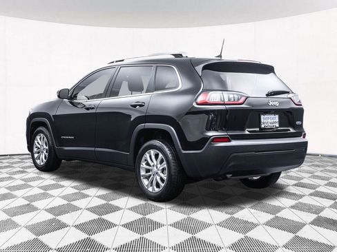 Used 2019 Jeep Cherokee Latitude w/ Popular Appearance Group image 8