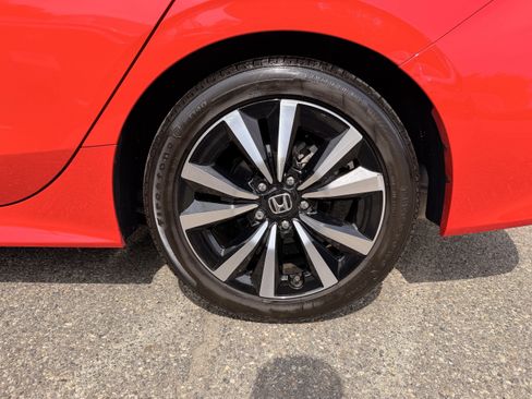 Used 2024 Honda Civic EX image 8