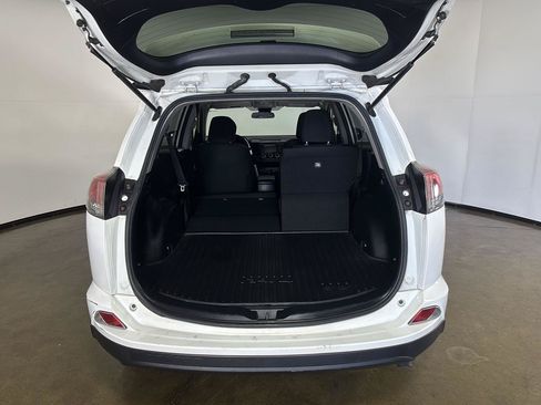 Used 2018 Toyota RAV4 LE w/ All Weather Liner Package AWD/4WD image 15